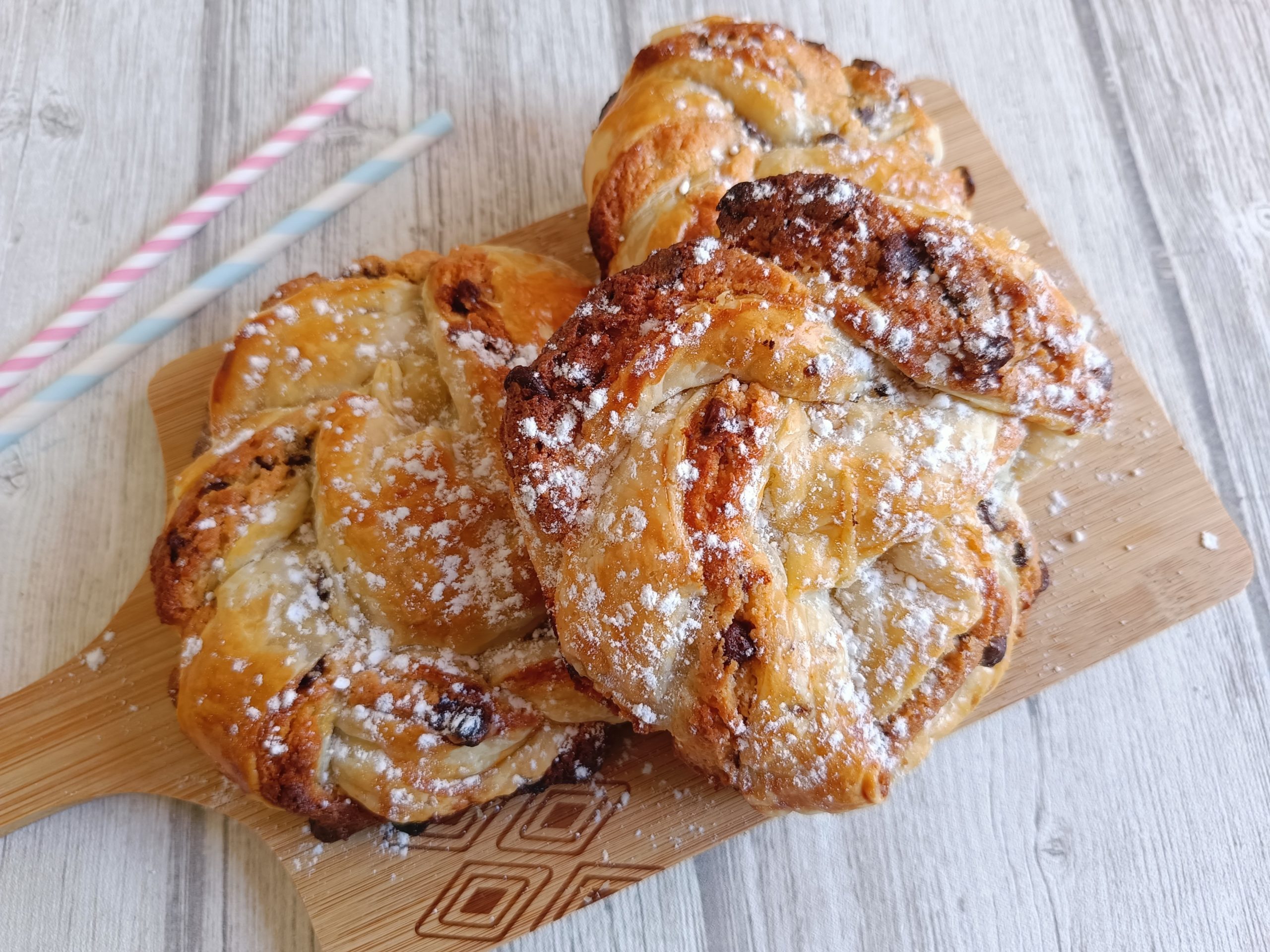 roulés à la frangipane et aux pépites de chocolat